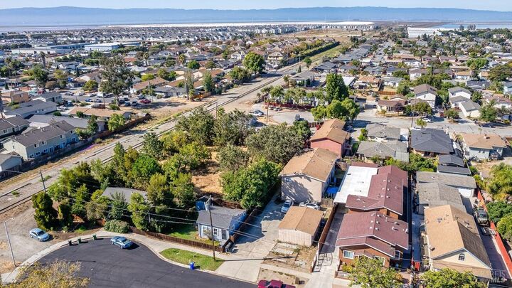 Property Photo: 7843 Railroad Avenue CA 94560