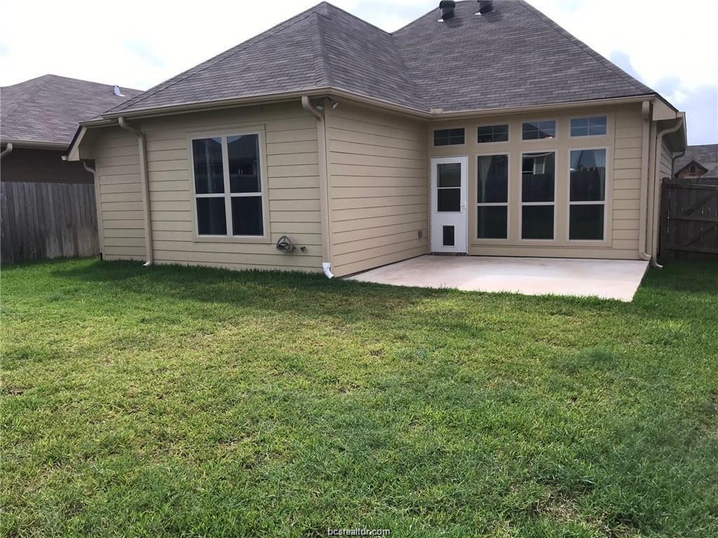 Property Photo: 2020 Shimla Drive TX 77807-1456