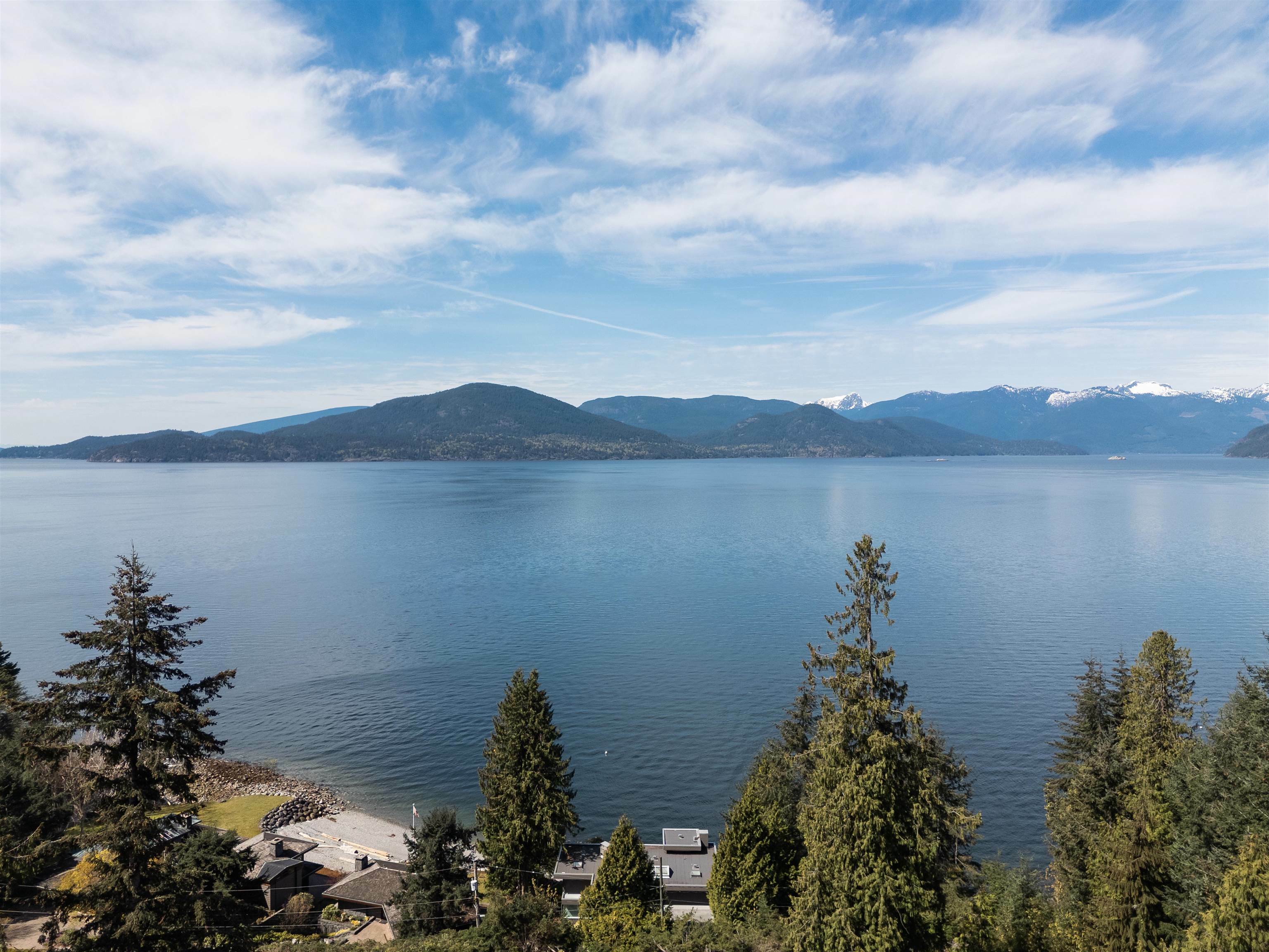 Property Photo: 90 Isleview Place BC V0N 2E0