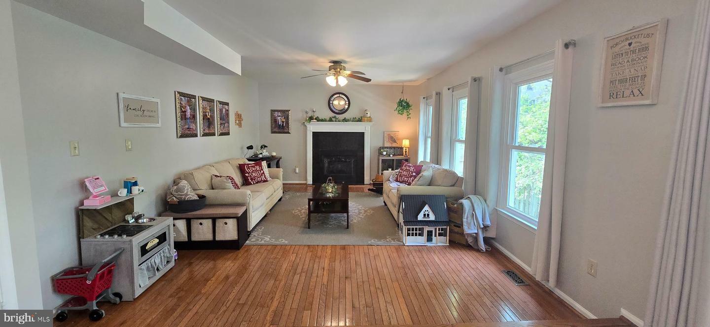 Property Photo: 43 Puri Lane VA 22554