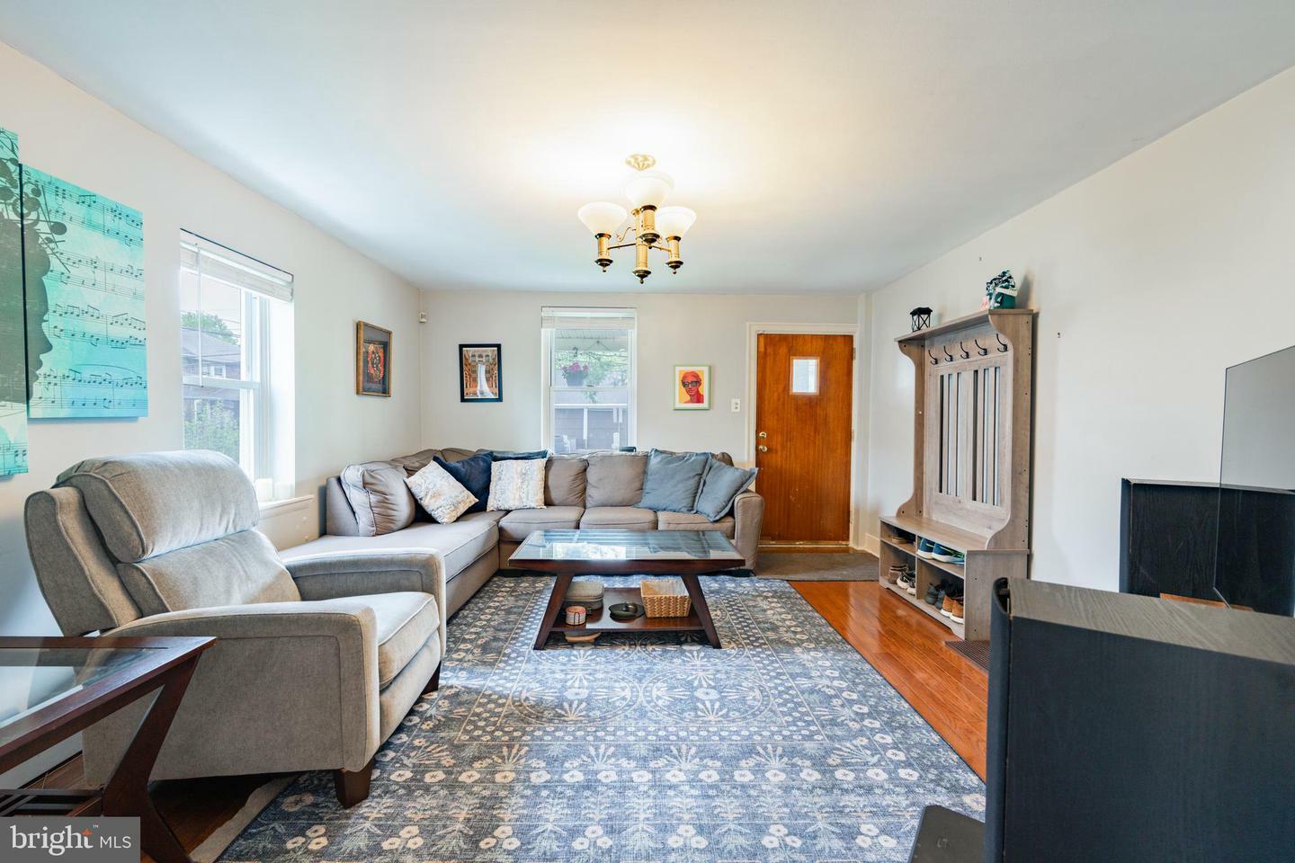 Property Photo: 230 E Spring Avenue PA 19003