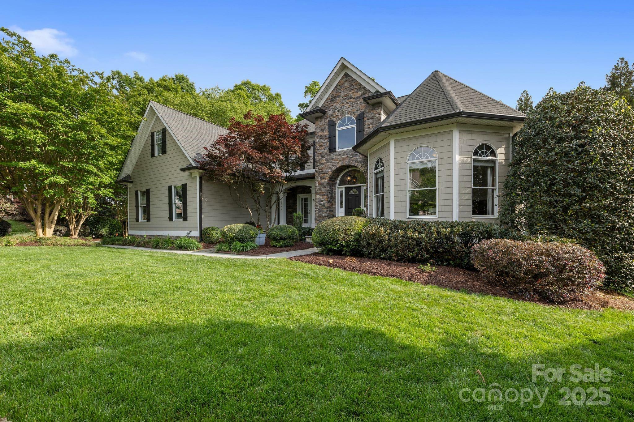 Property Photo: 18730 Floyd Court NC 28036