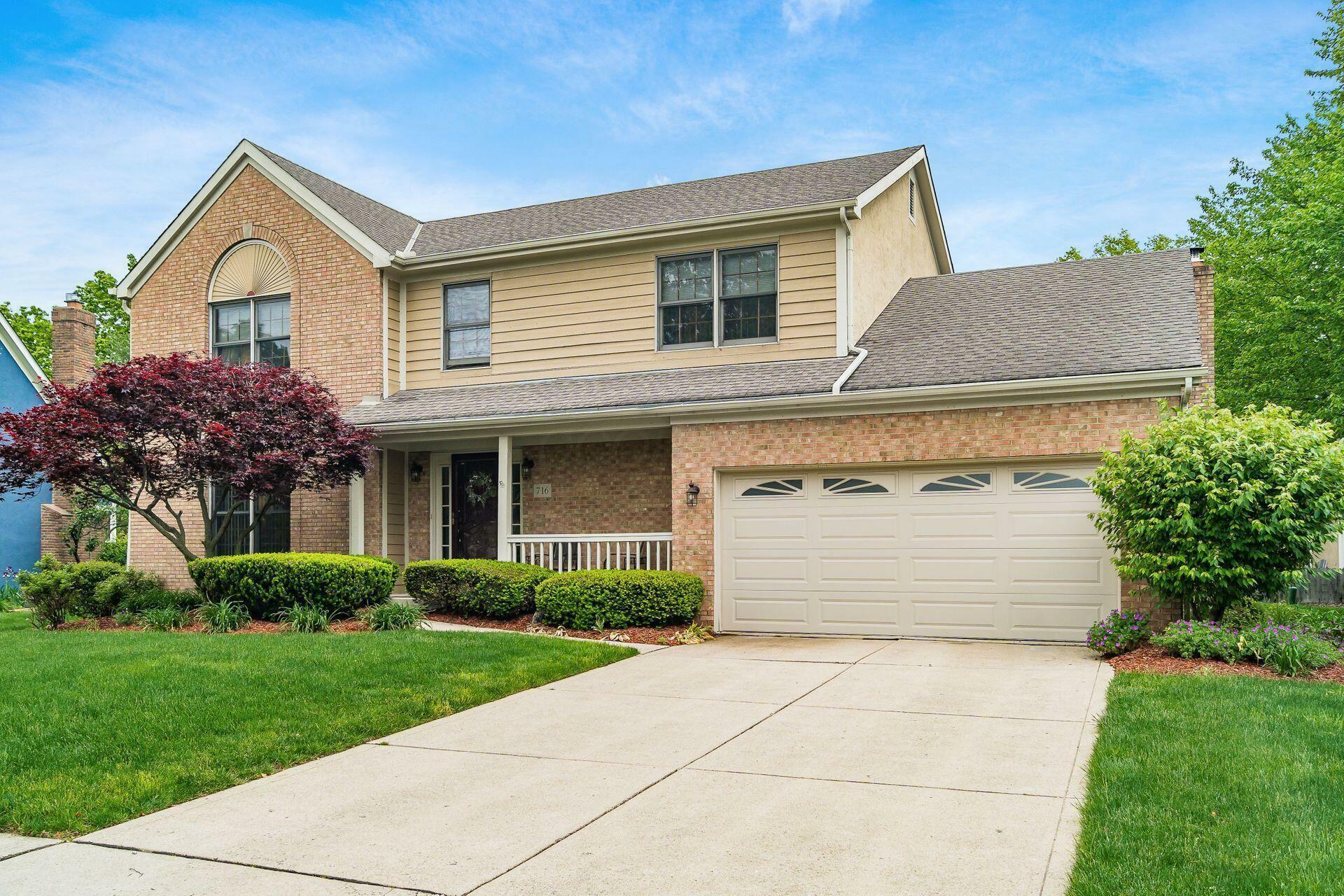 Property Photo: 716 Winsholen Court OH 43081