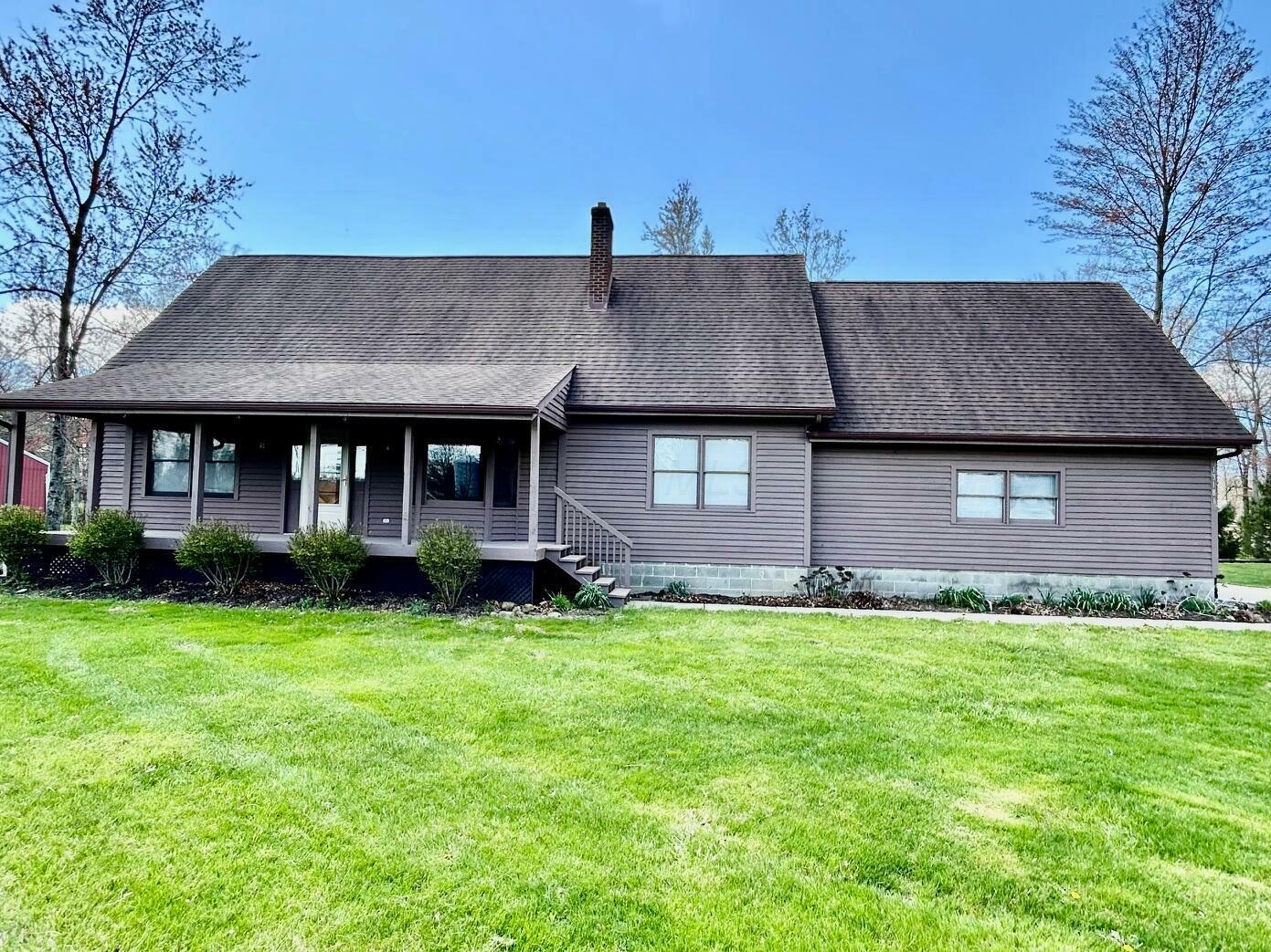 Property Photo: 13181 Basil NW Road OH 43105