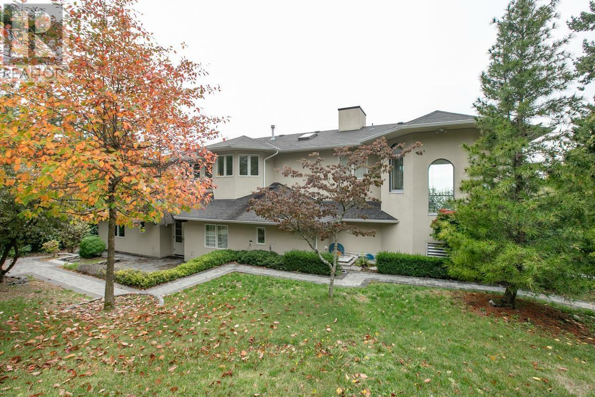 Property Photo: 6220 Summit Avenue BC V7W 1Y2