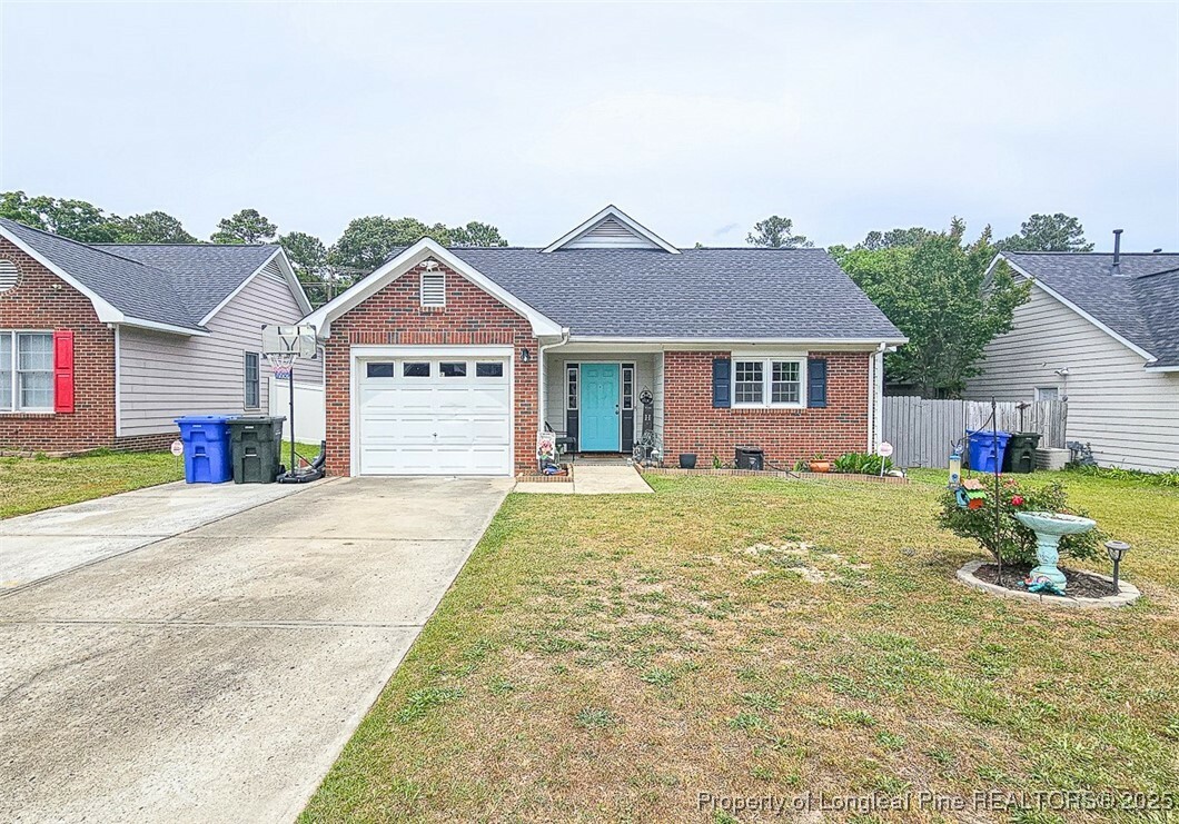 Property Photo: 6314 Greycliff Drive NC 28314