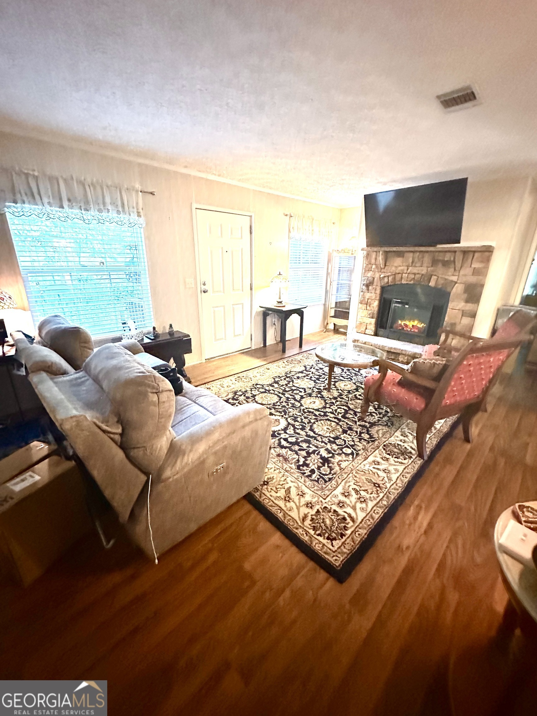 Property Photo: 350 Kitty Hawk Lane GA 30523