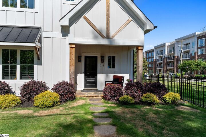 Property Photo:  14 Perry Avenue  SC 29601-2400 