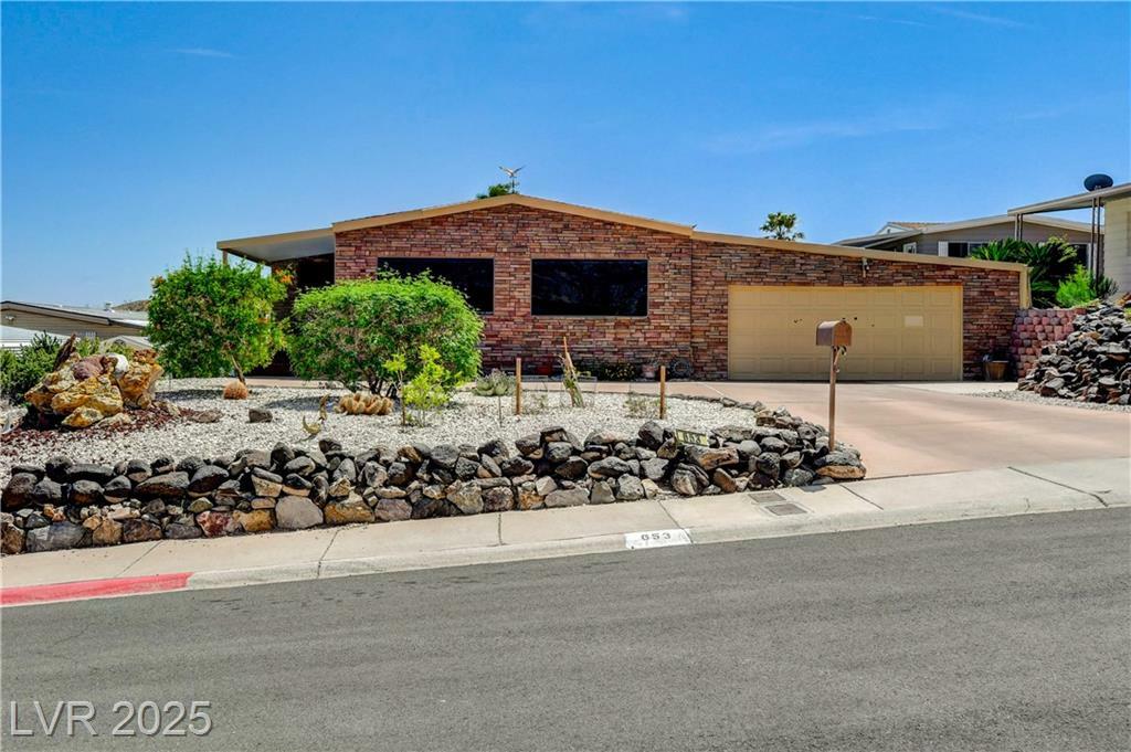 Property Photo: 653 Mount Bona Way NV 89005