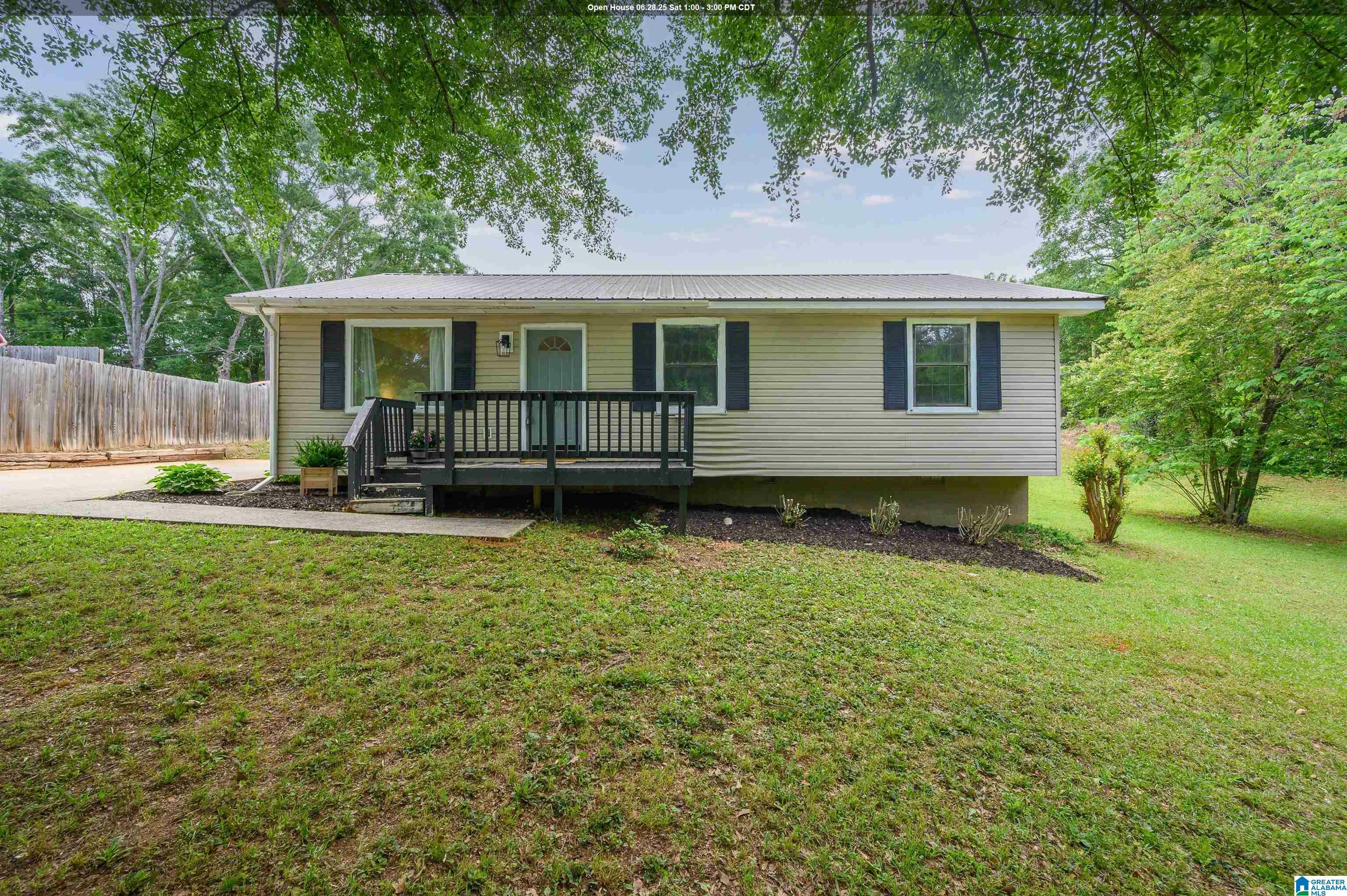 Property Photo: 137 Hill Avenue AL 35150