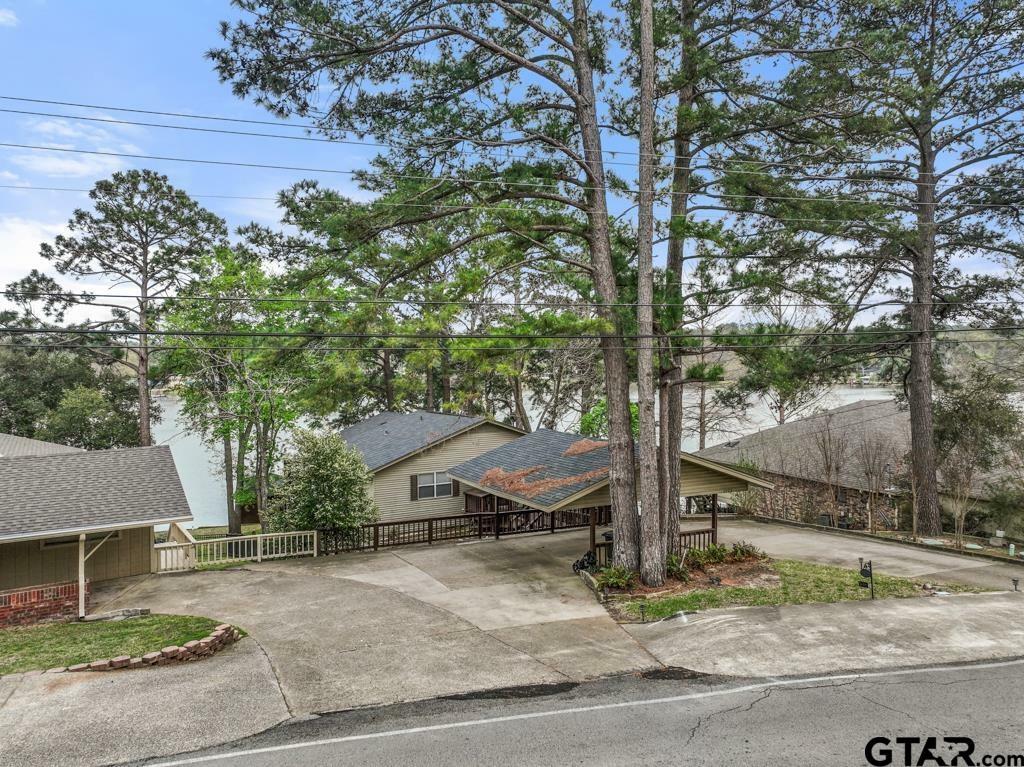 Property Photo: 1323 Hideaway Lane West TX 75771