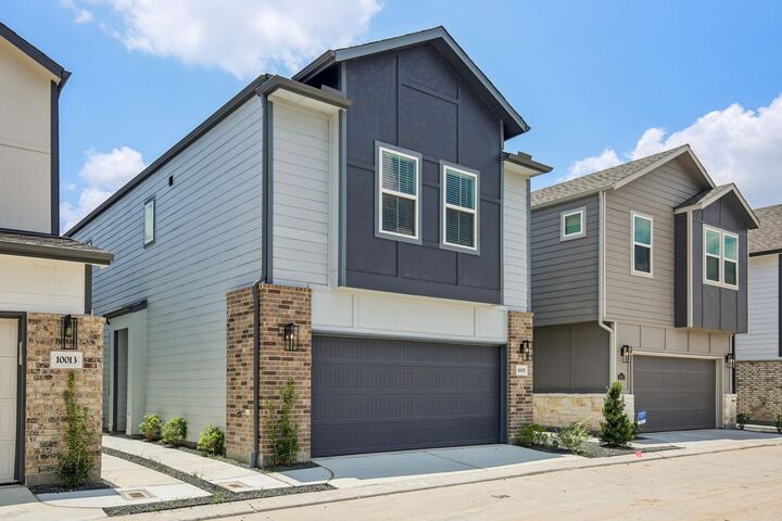 Property Photo:  10015 Rustic Charm Street  TX 77080 