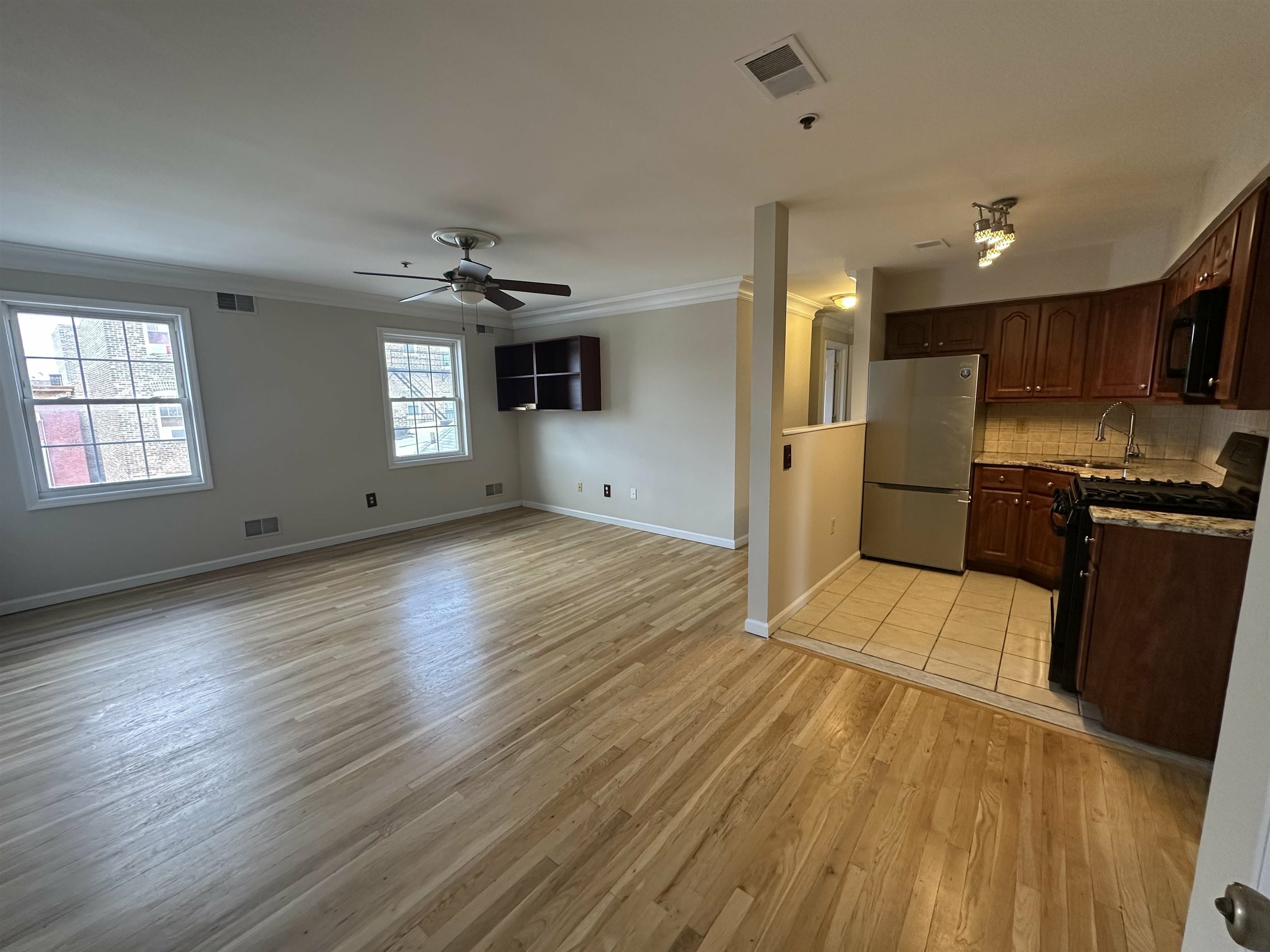 Property Photo: 401 Bergenline Ave 13 NJ 07087