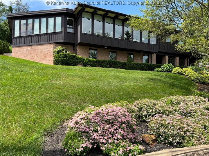 Property Photo:  207 McKinley Avenue  WV 25314 
