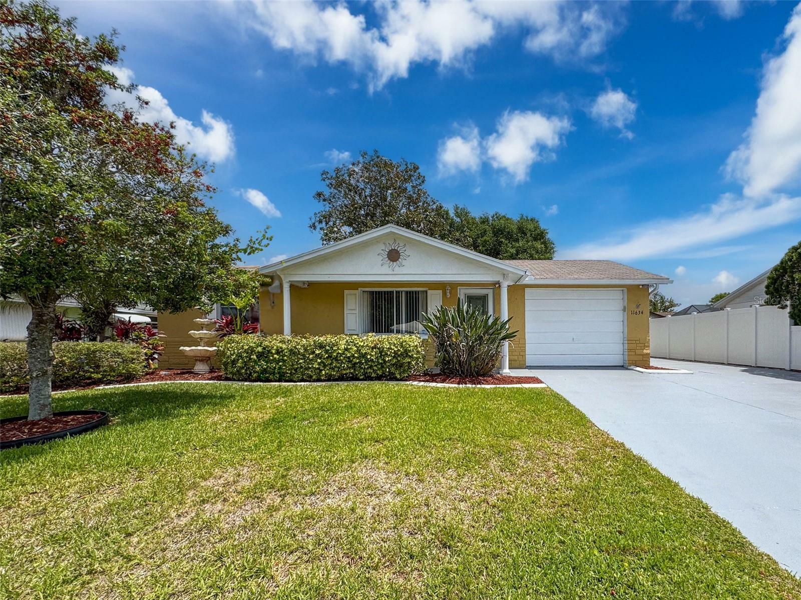 Property Photo:  11634 Meadow Drive  FL 34668 