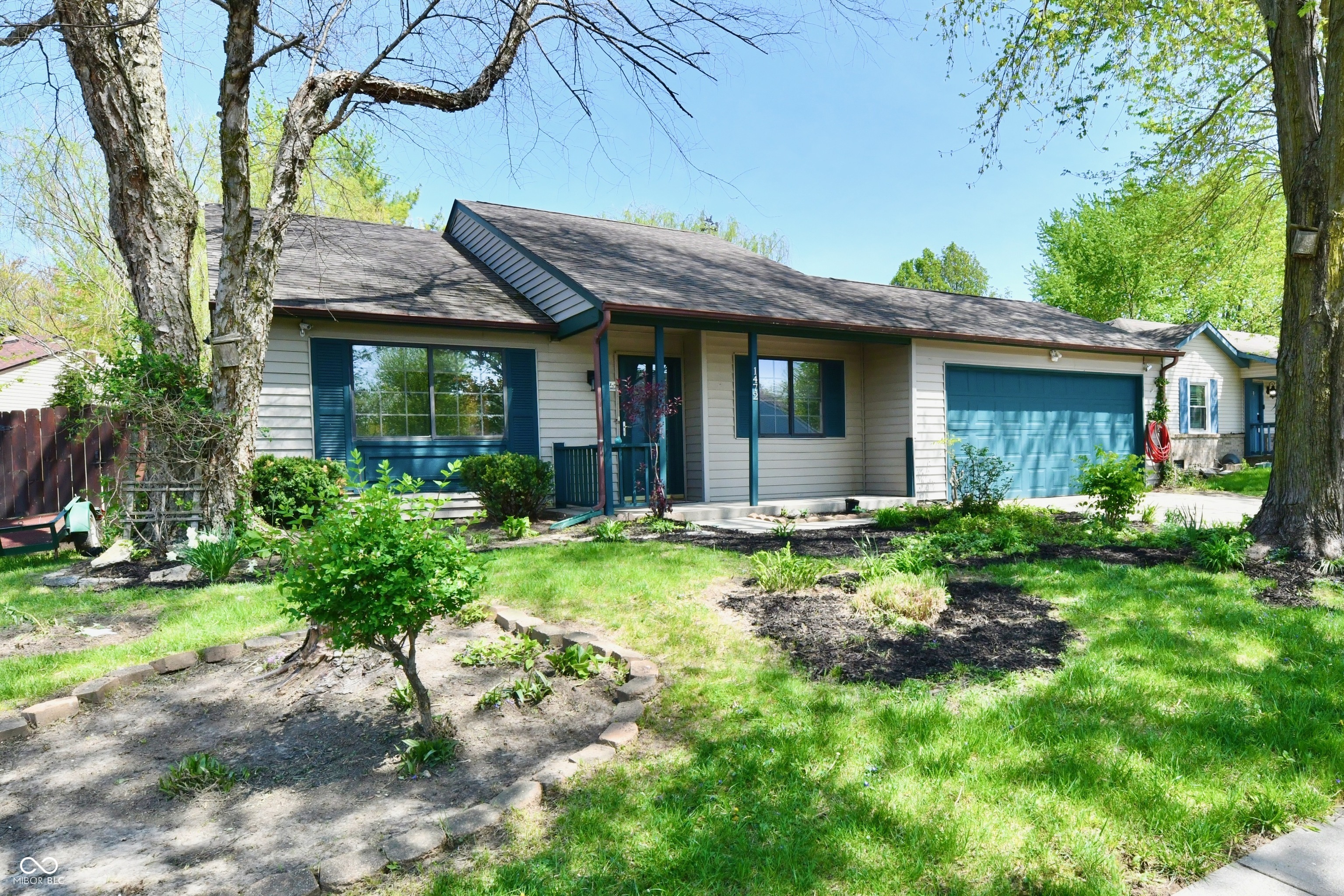 Property Photo:  1472 Maria Avenue  IN 46131 