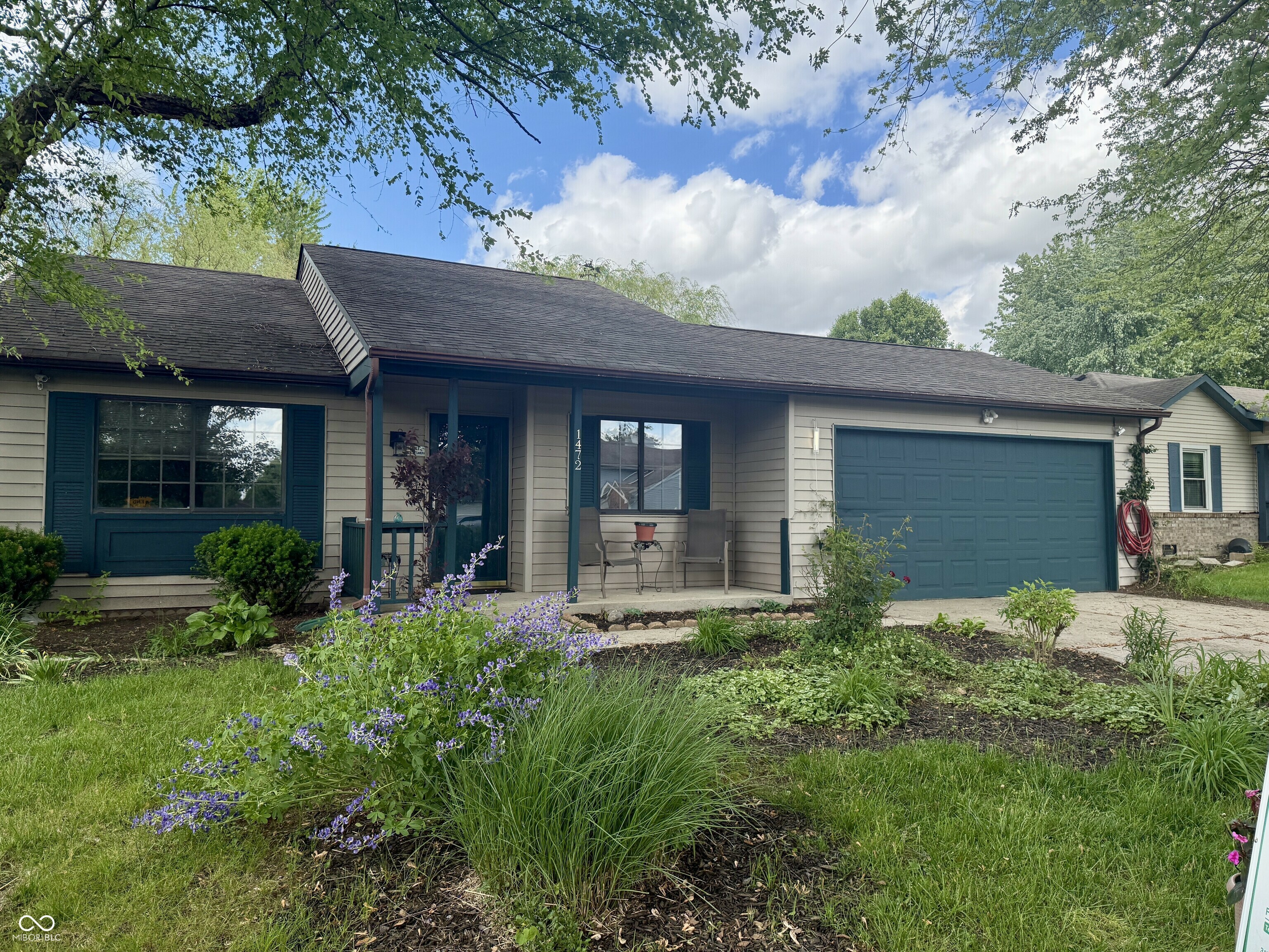 Property Photo:  1472 Maria Avenue  IN 46131 