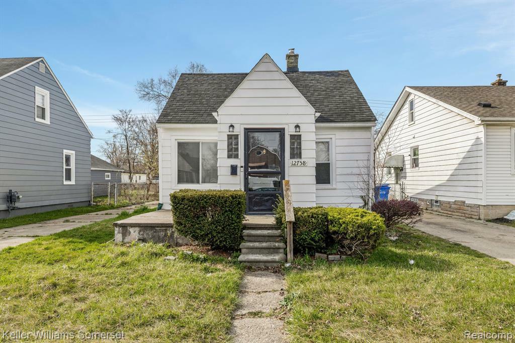 Property Photo: 12758 Vernon Avenue MI 48089 4839