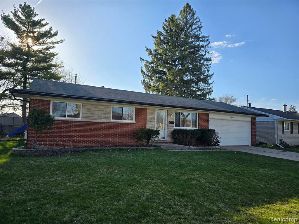 39423 Roslyn Drive  Sterling Heights MI 48313 5073 photo