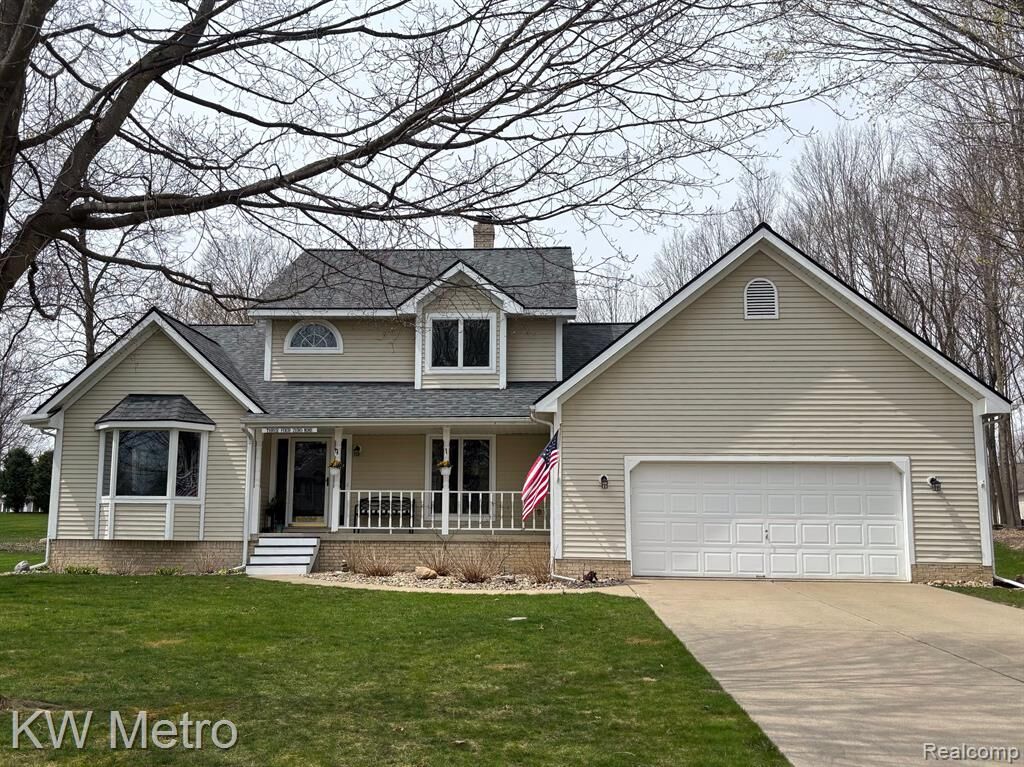 Property Photo:  3409 Ambleside Drive  MI 48433 9775 