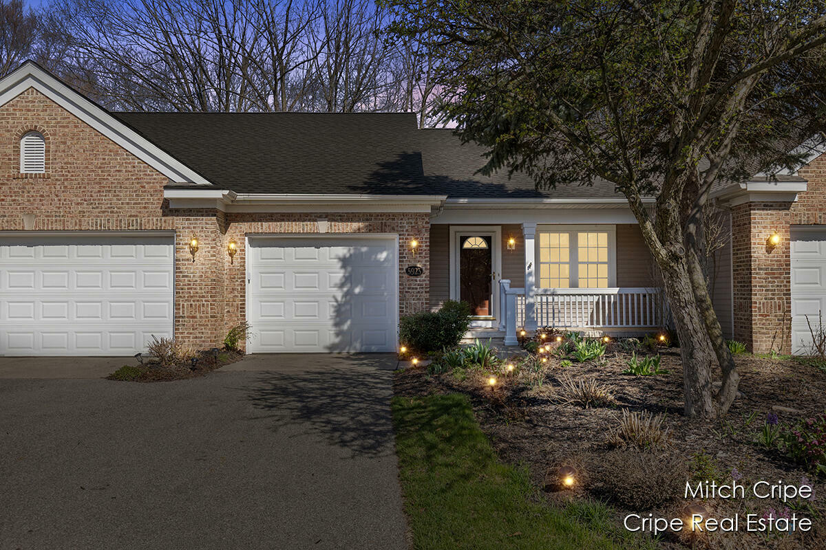 Property Photo:  5923 W Lyn Haven Drive SE  MI 49512 