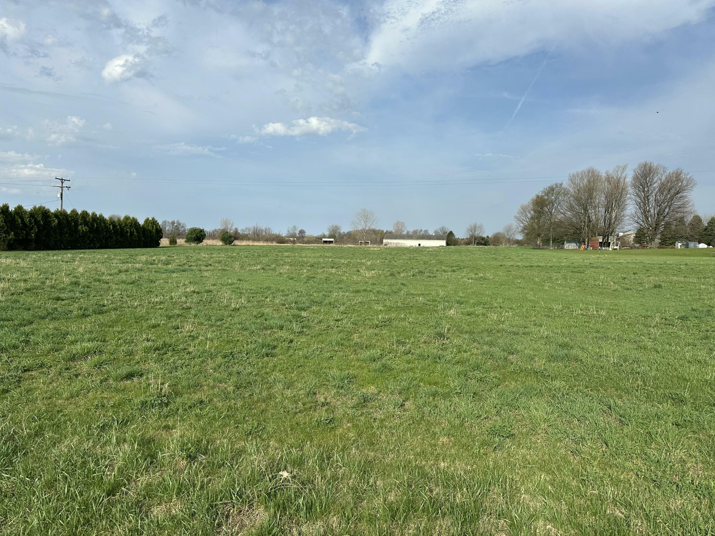 Property Photo: 12733 Ritchie Avenue NE MI 49319