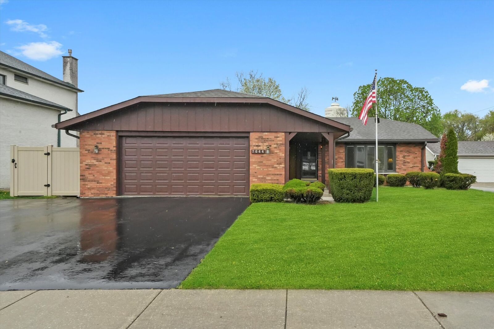 Property Photo:  7044 W 85th Street  IL 60459 