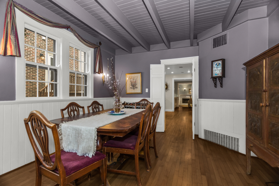 Property Photo: 2717 Harrison Street IL 60201