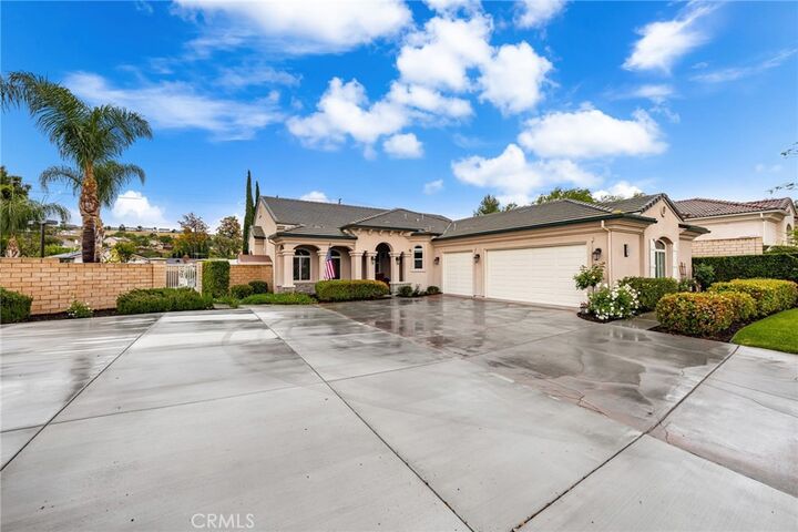 947 Martina Circle  Corona CA 92879 photo