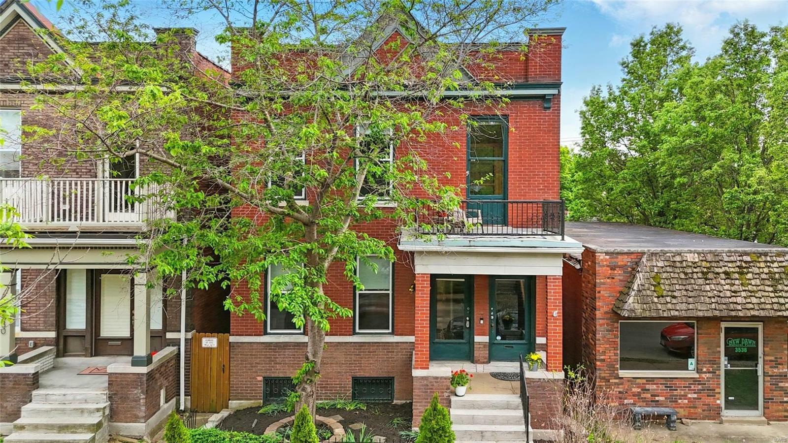 3532 Arsenal Street  St Louis MO 63118 photo