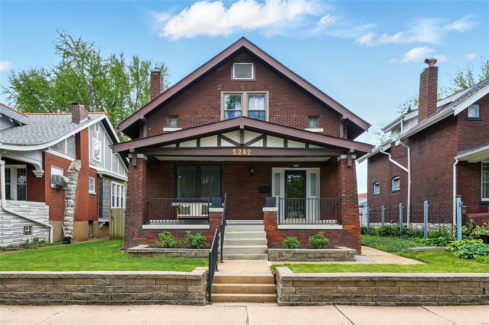 5242 Murdoch Avenue  St Louis MO 63109 photo