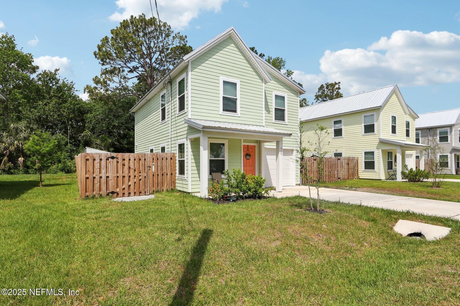 Property Photo: 515 S Woodlawn Street FL 32084