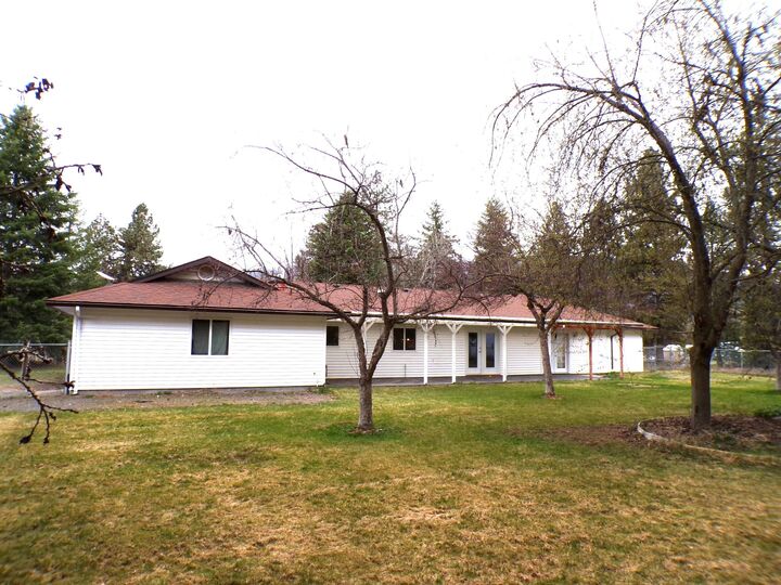 Property Photo: 1339 Columbia Crest Way WA 99141