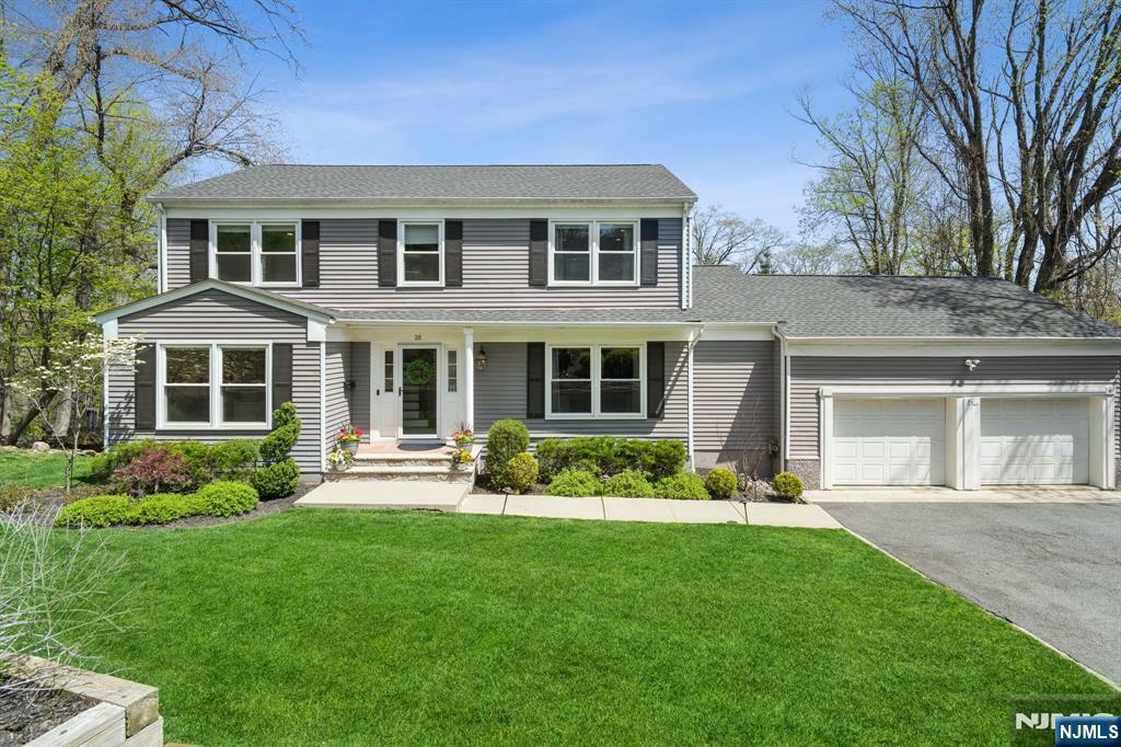26 Fellswood Drive  Verona NJ 07044 photo