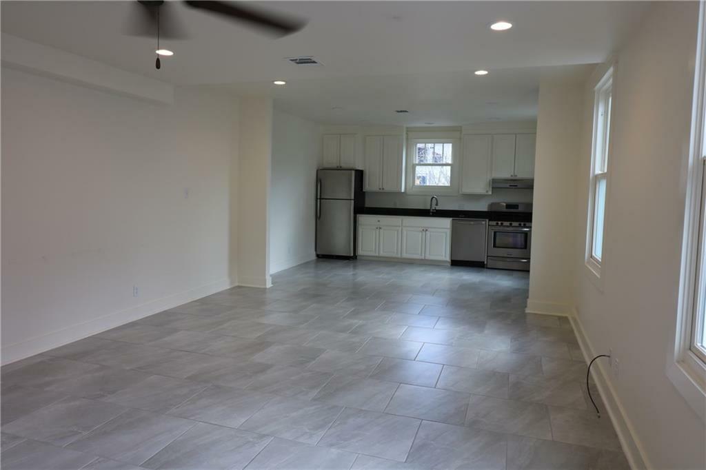 Property Photo: 2729 Jefferson Avenue A LA 70115