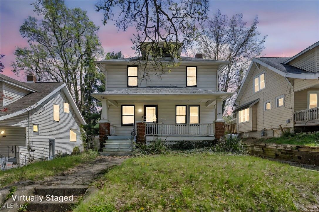 Property Photo:  577 Eastland Avenue  OH 44305 