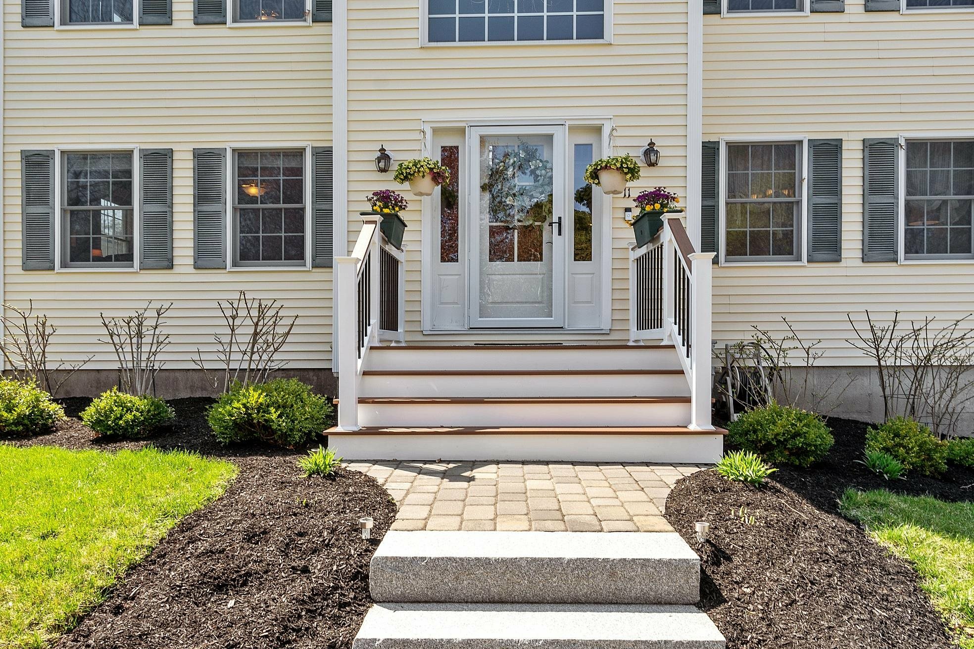 Property Photo: 11 Burnham Avenue NH 03064-1928