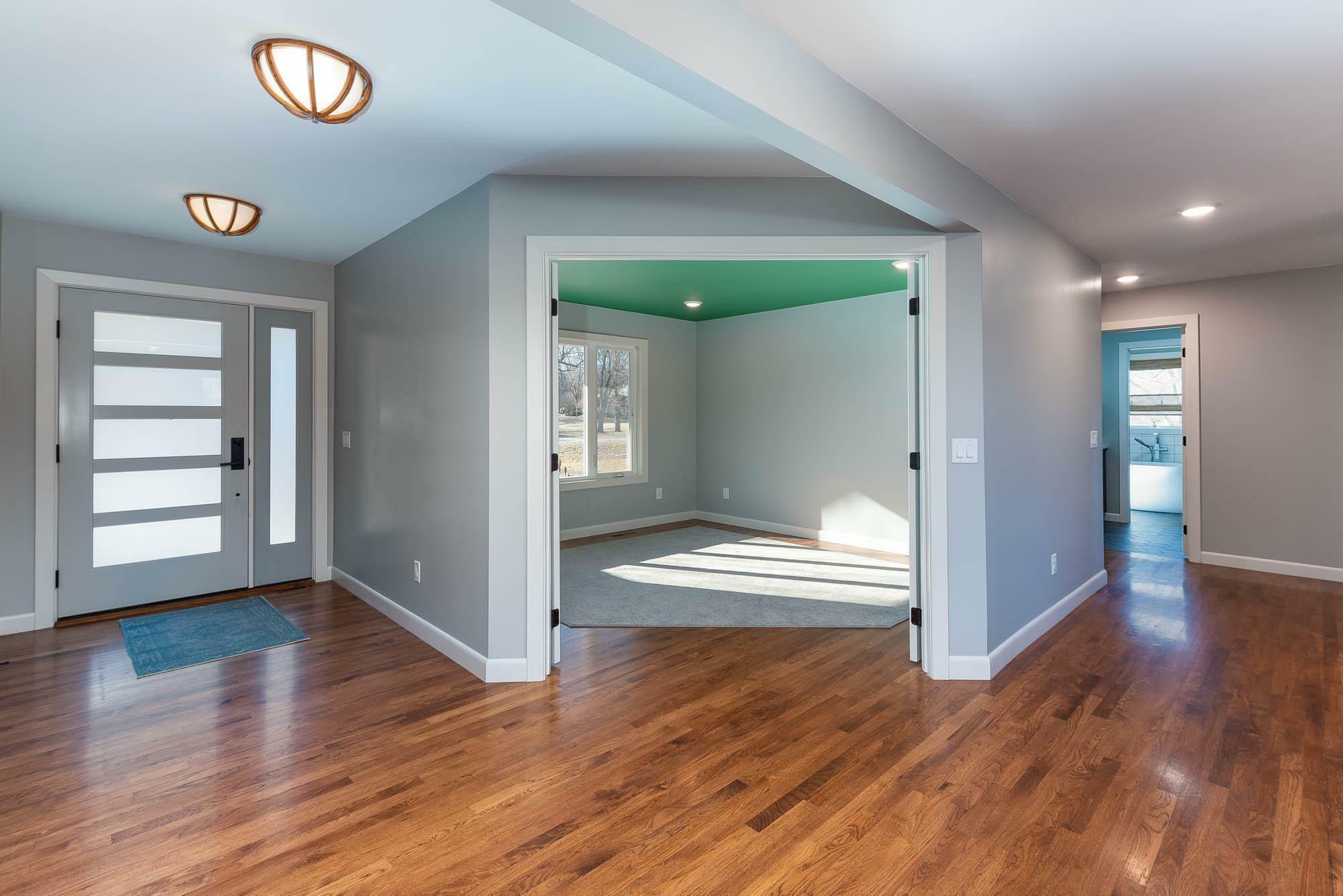 Property Photo: 200 Lily Drive MN 56001