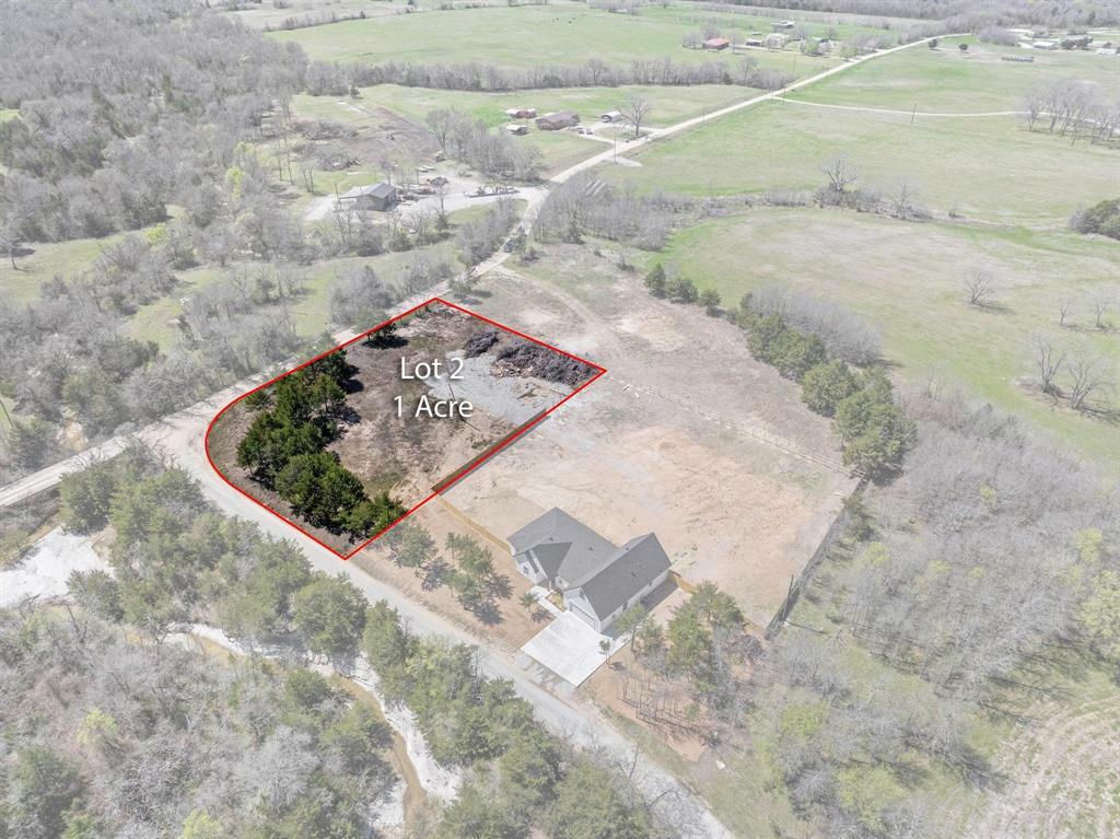 Property Photo:  930 County Road 26720  TX 75446 