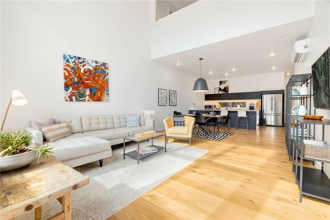 Property Photo: 502 SE Tourmaline Mews AR 72712