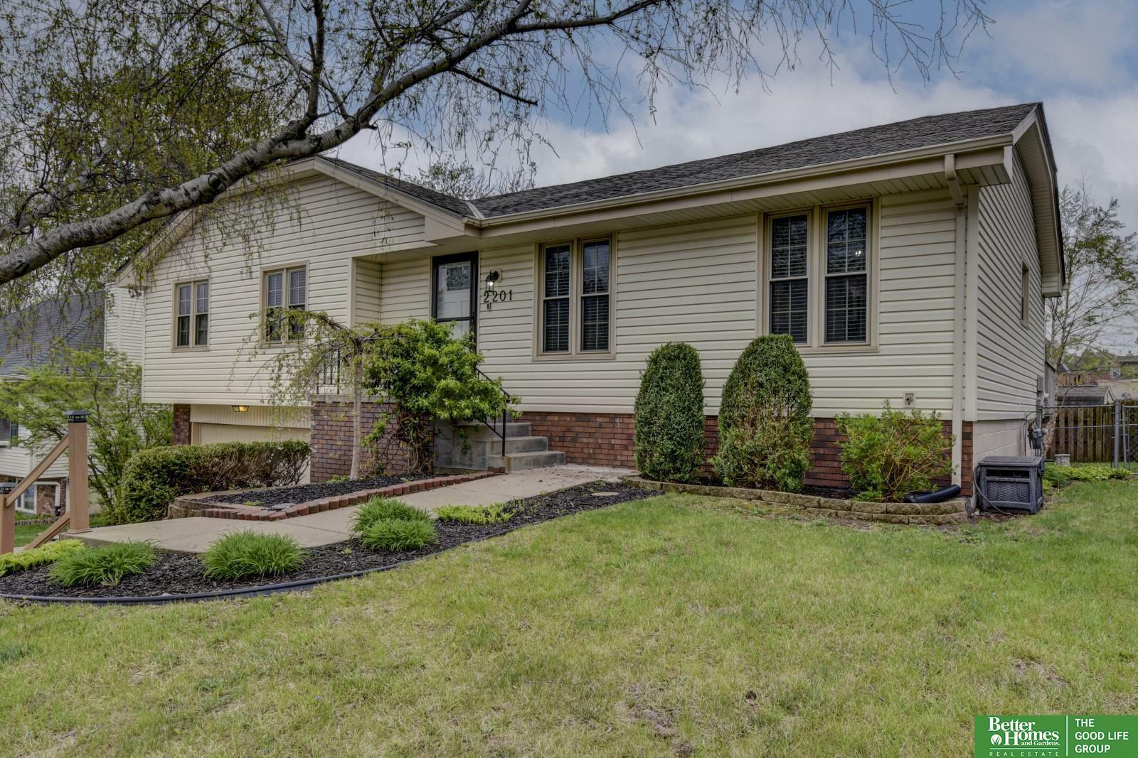 Property Photo: 2201 Lucille Drive NE 68147