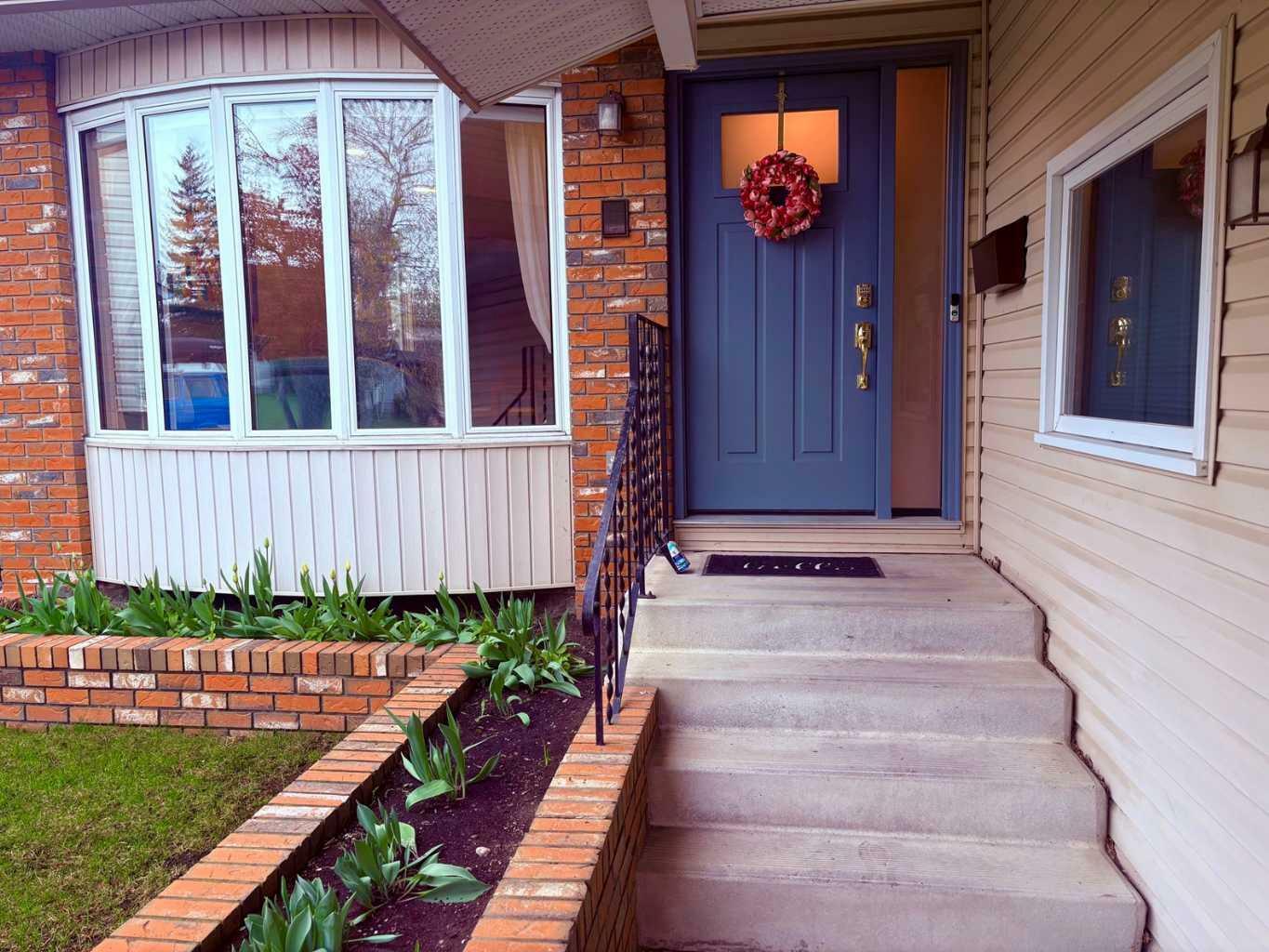 Photo de la propriété: 387 Silvergrove Drive NW AB T3B 4T2