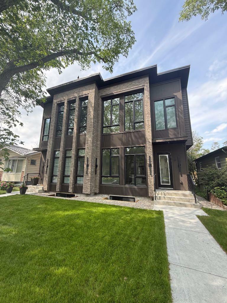 506 28 Avenue NW  Calgary AB T2M 2K8 photo