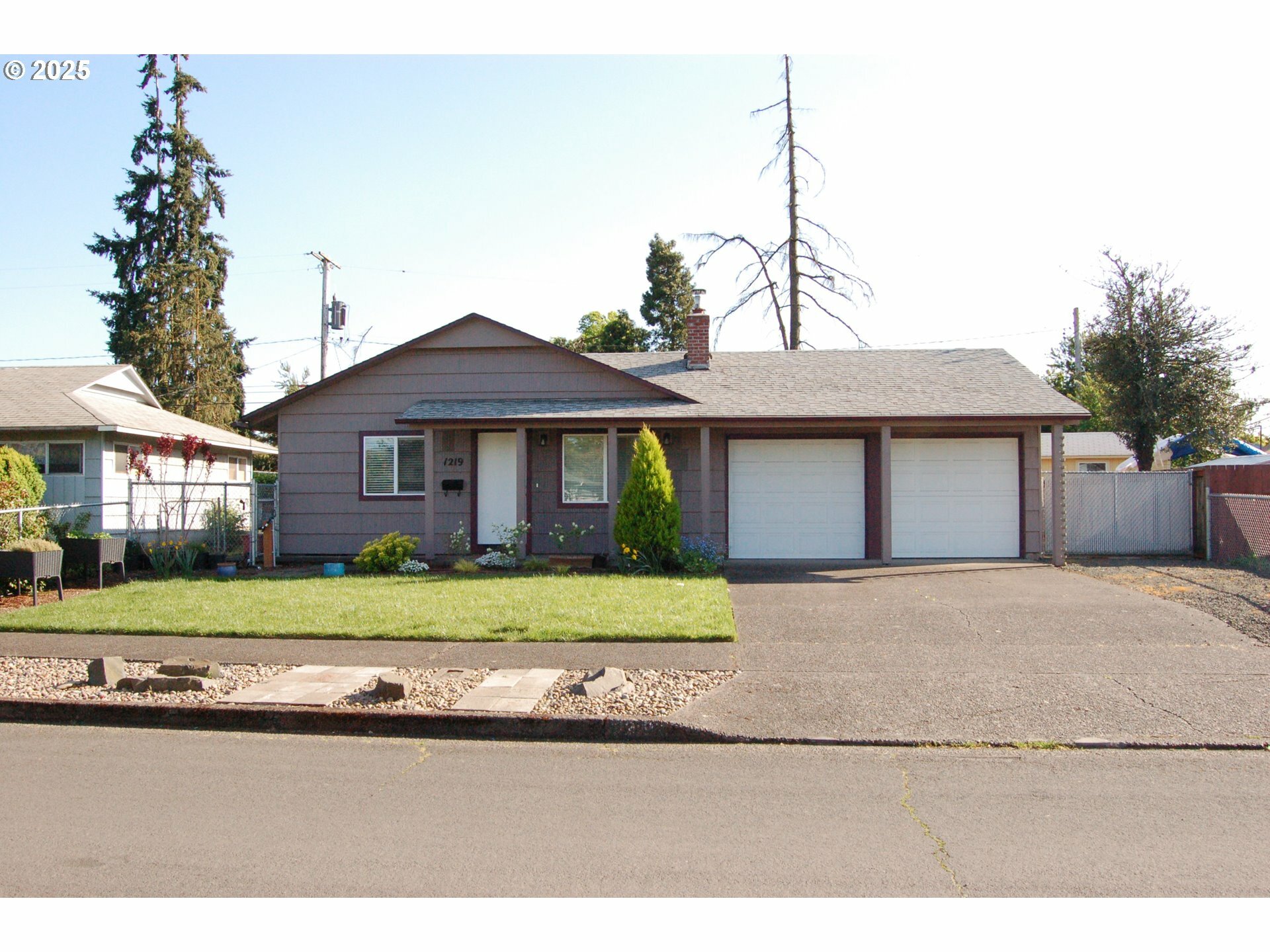 1219 Piedmont St  Springfield OR 97477 photo