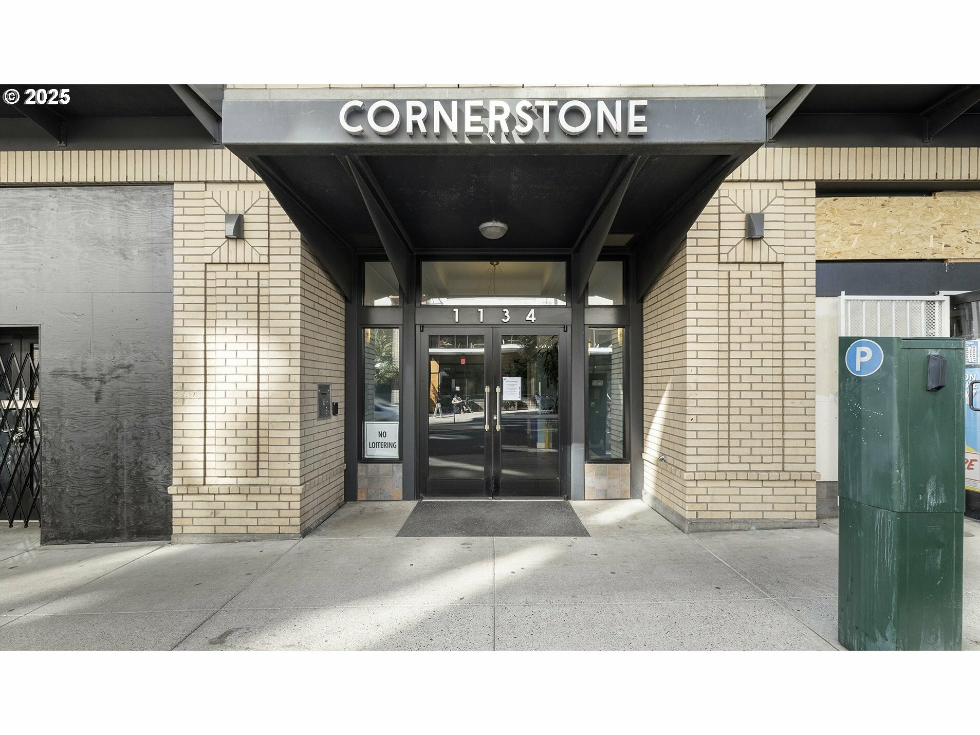 Property Photo: 1134 SW Jefferson St 503 OR 97201