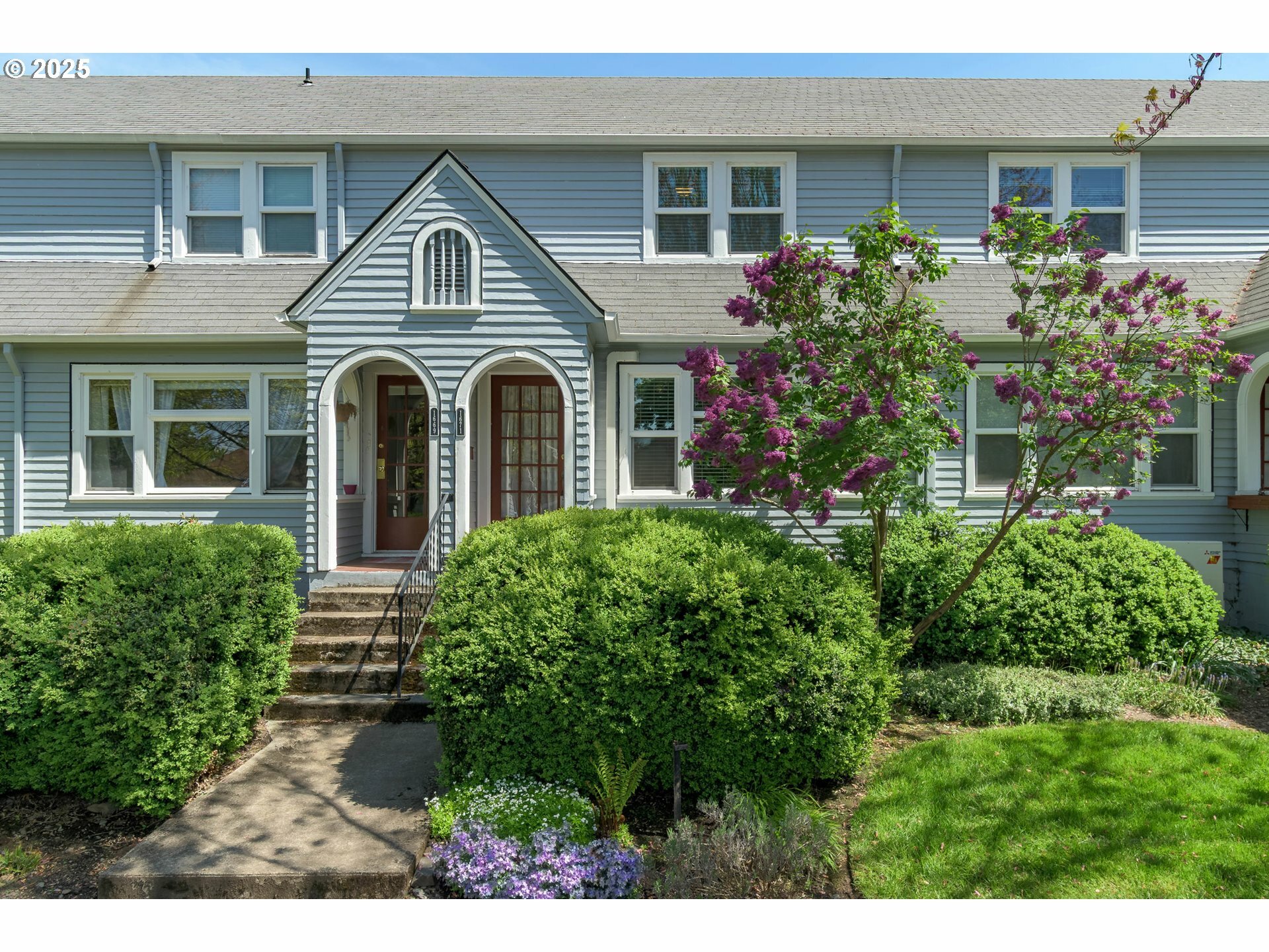 1671 Olive St  Eugene OR 97401 photo