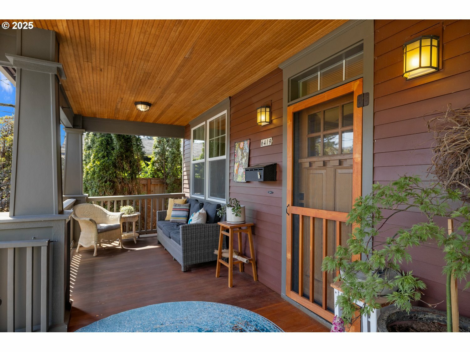 Property Photo: 6419 NE 11th Ave OR 97211