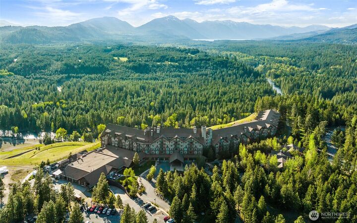 Property Photo:  3600  Suncadia Trail 4018  WA 98922 