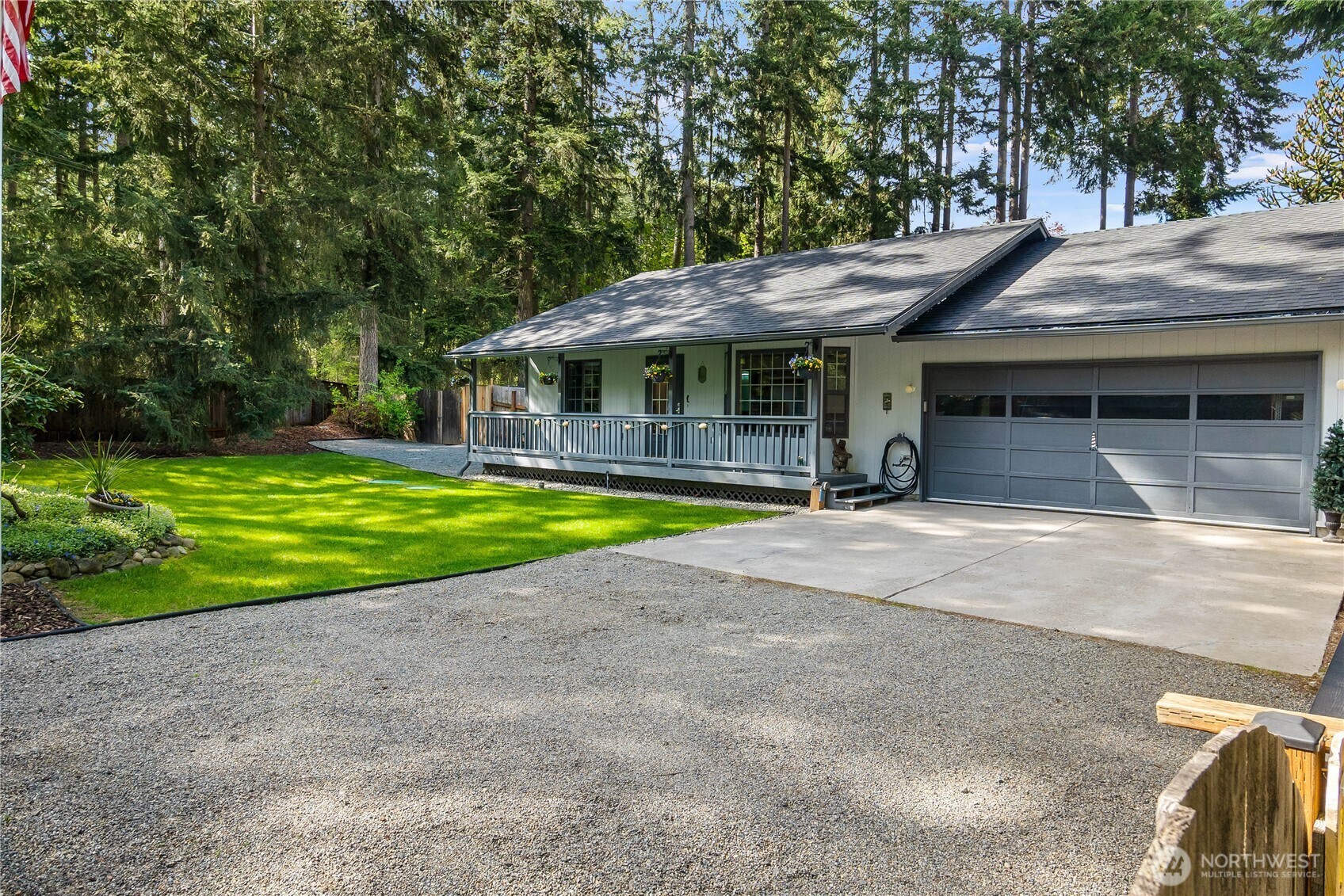 Property Photo: 17713 Vine Lane SE WA 98597