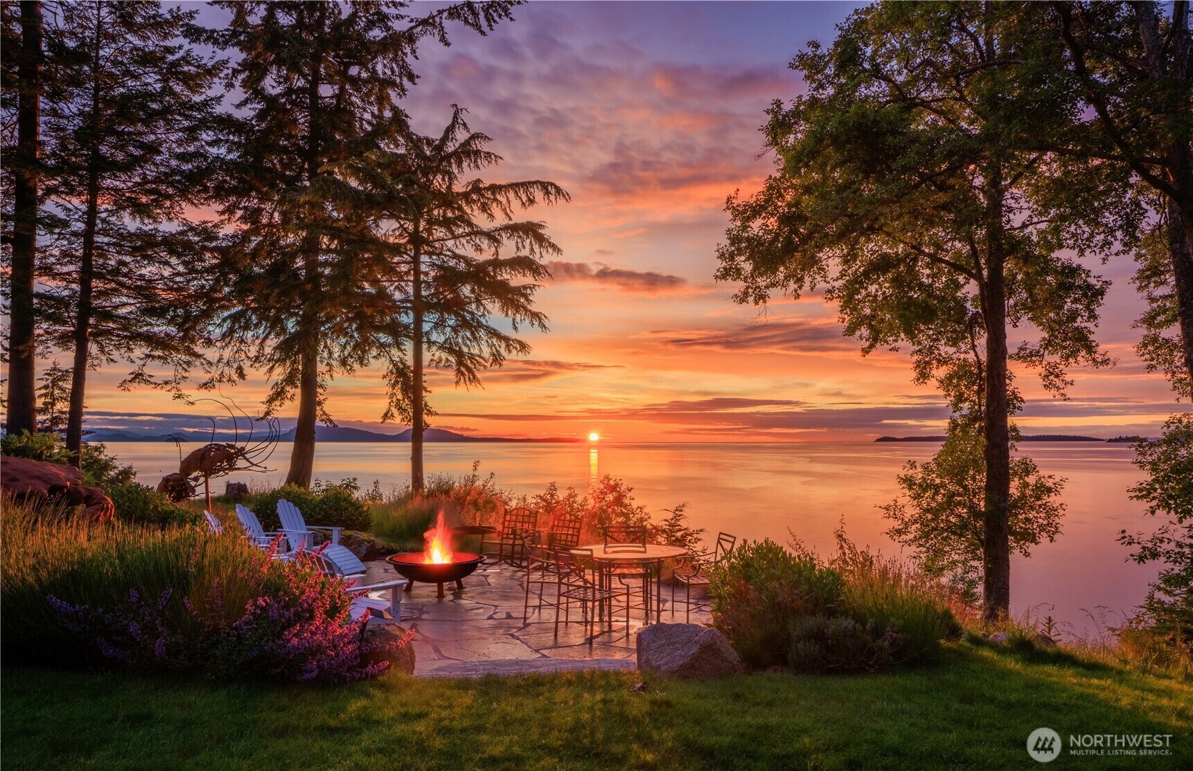 Property Photo: 385 Sunset Avenue WA 98245